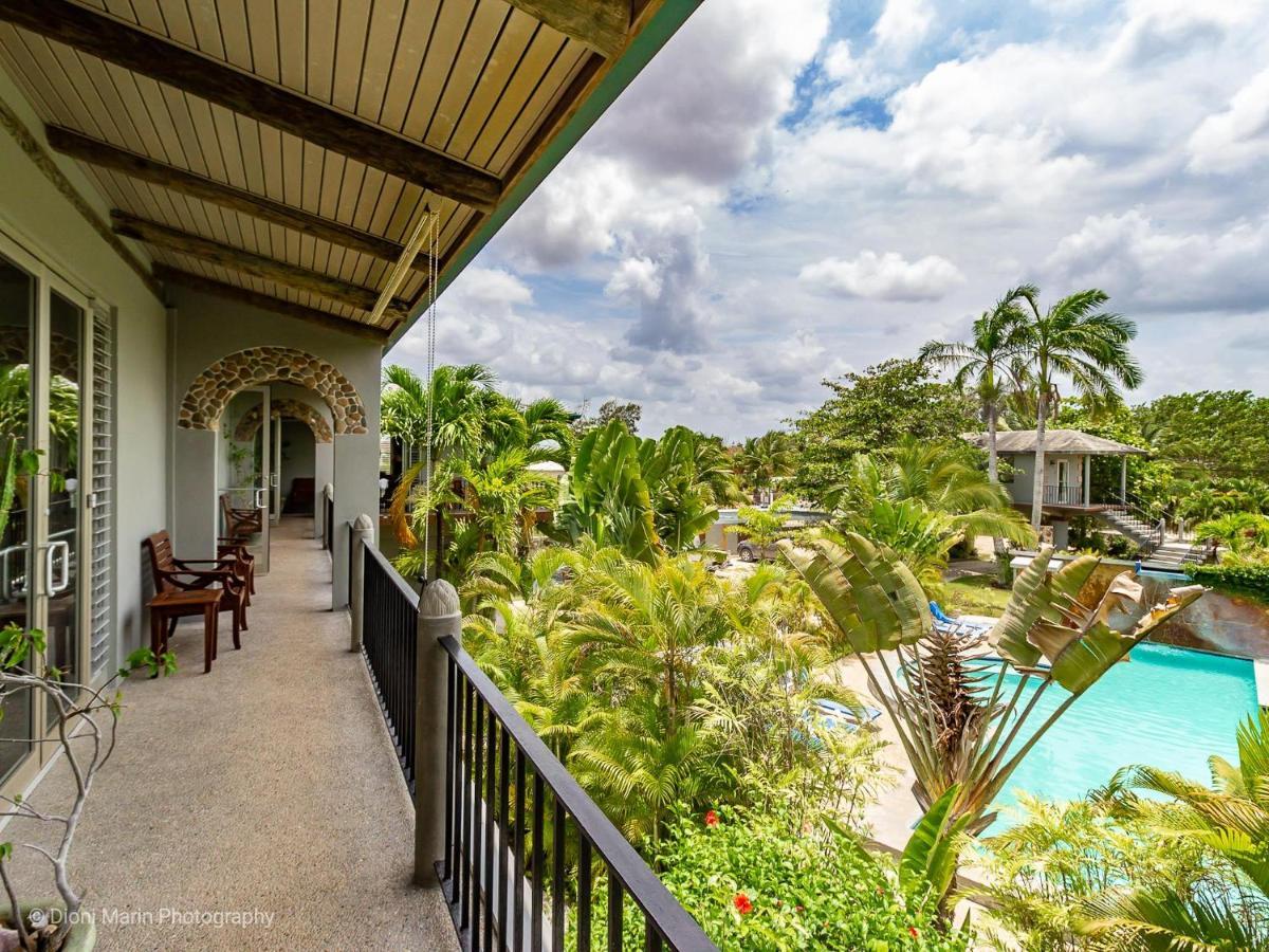 Almond Tree Hotel Resort 库罗扎 外观 照片