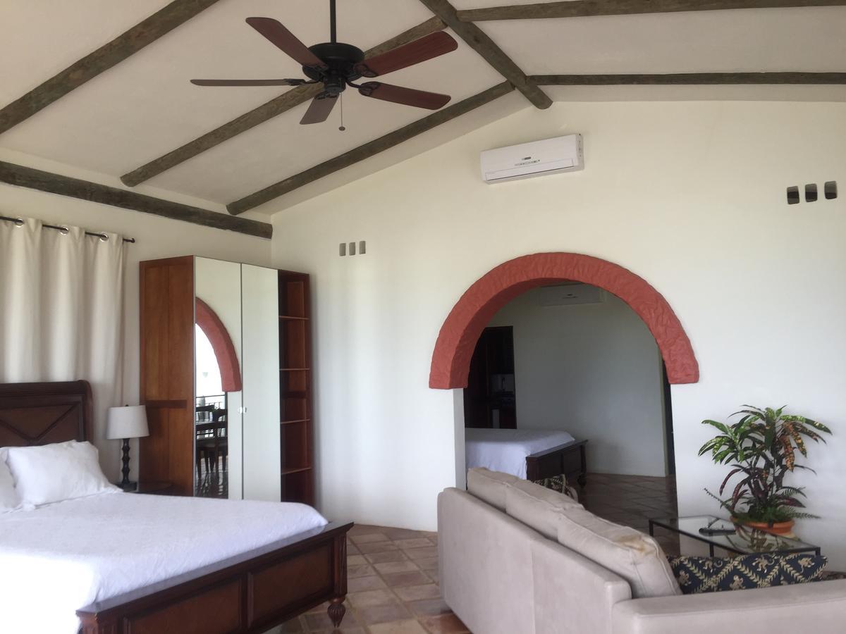 Almond Tree Hotel Resort 库罗扎 外观 照片